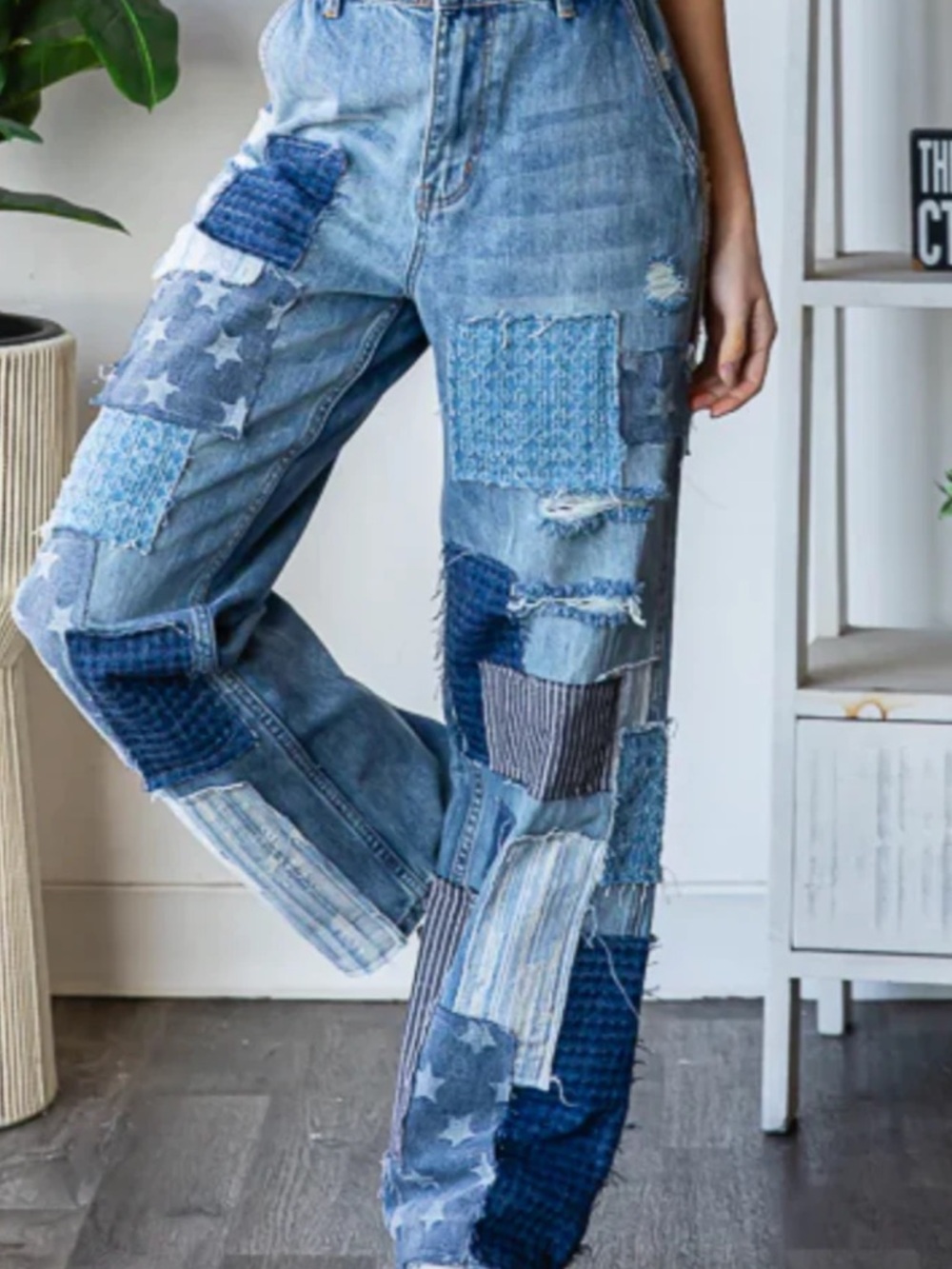 208. NWOT Oli & Hali Blue Patchwork Boyfriend Jeans - Picture 4 of 8